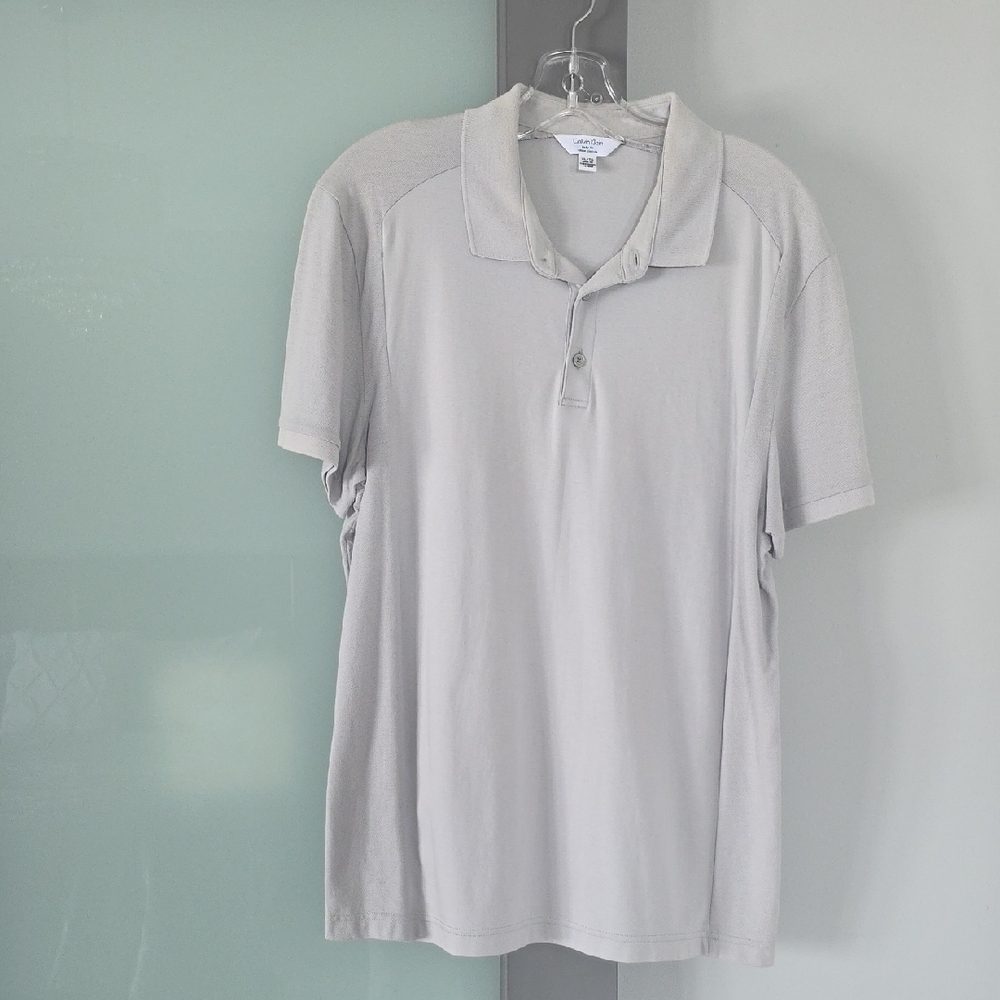 Calvin Klein Body Fit Men's XL Short Sleeve Polo Shirt